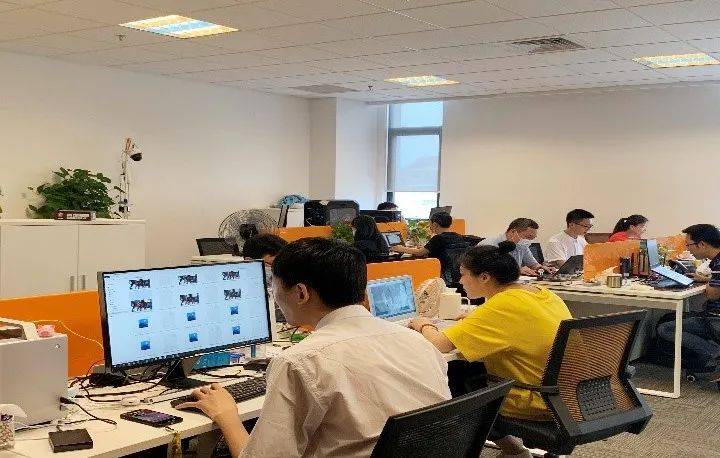 喜報(bào)！青浦區(qū)8家企業(yè)榮登2020上海軟件和信息技術(shù)服務(wù)業(yè)雙百榜單，彰顯區(qū)域科創(chuàng)活力